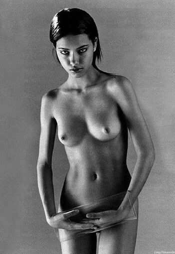 Full leaked Adriana lima private onlyfans photo