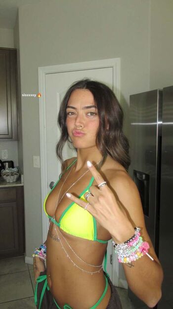 Full leaked Ahdra and ayla klingler private onlyfans photo