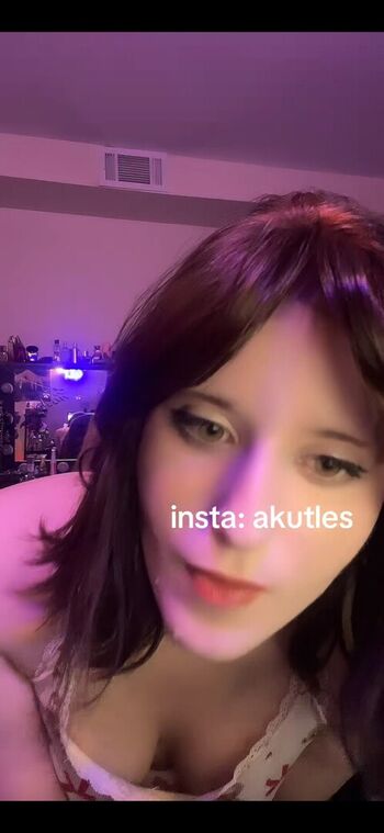 Full leaked Akutles private onlyfans photo