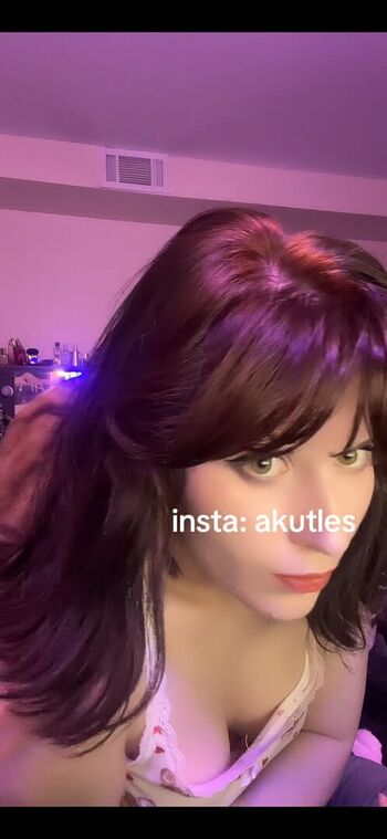 Full leaked Akutles private onlyfans photo