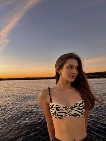 Full leaked Alice cantua ria private onlyfans photo