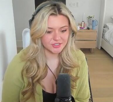 BrookeAB
