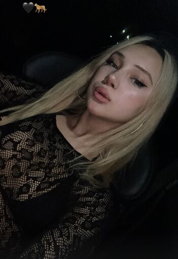 Full leaked Laurine nickel/ private onlyfans photo