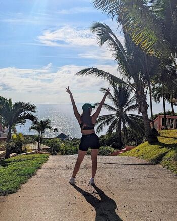 Full leaked Felizcaridad private onlyfans photo