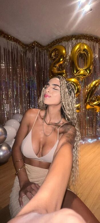 Gabriela Lira