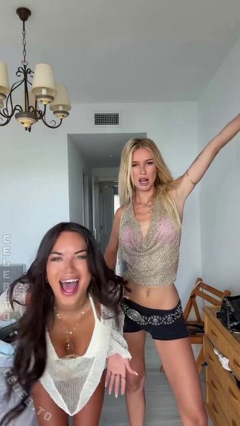 Full leaked Henna private onlyfans photo