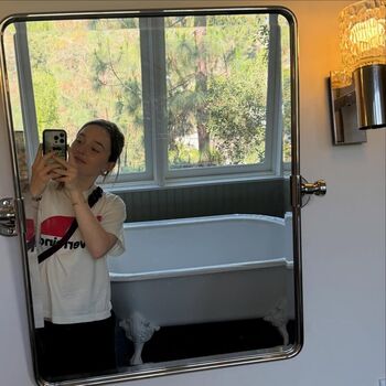 Full leaked Kaitlyn dever private onlyfans photo