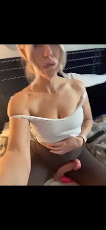 Full leaked Prettylittleplease private onlyfans photo