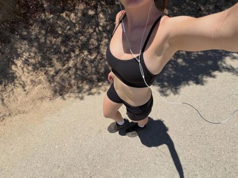 Rachel Anne Sennott