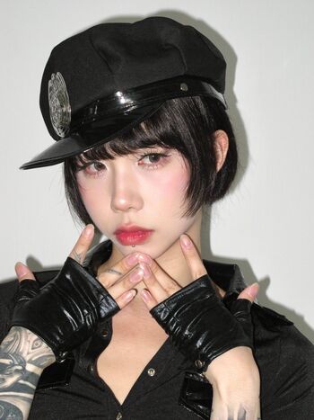 Full leaked Shiliuyelei private onlyfans photo
