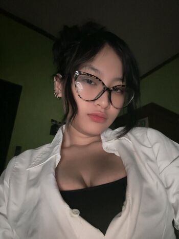 V4mp1r333h03