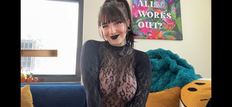 Full leaked Alicewill/ private onlyfans photo