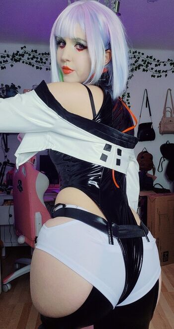 Yuneeko_